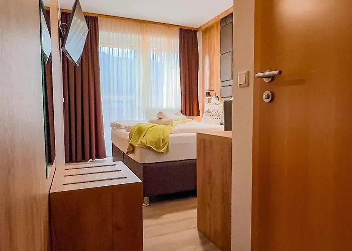 ゲストハウス Sylpaulerhof